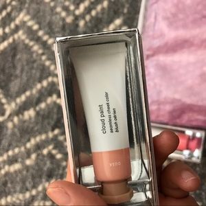 Glossier Cloud Paint Dusk